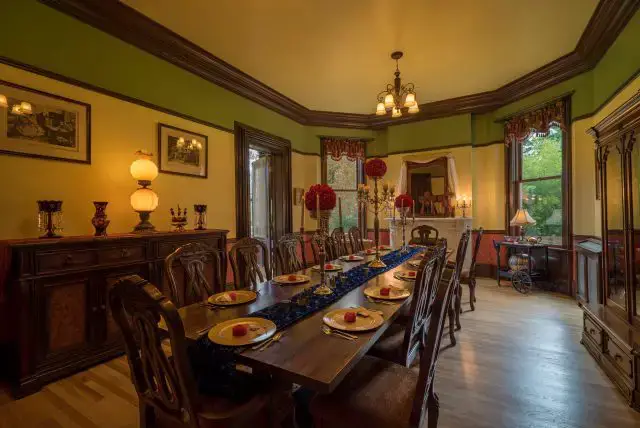 steele mansion restored