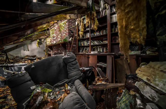 The Beauty Of Forgotten Countryside Homes