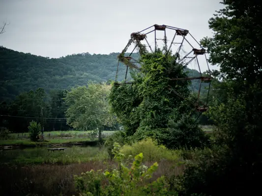 Lake Shawnee – The World's Most Haunted Amusement Park