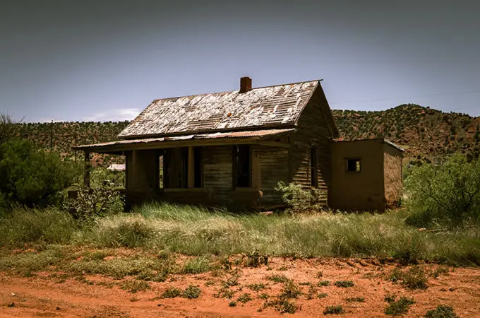 Cuervo, New Mexico – No Lodging…But Plenty of Vacancies.