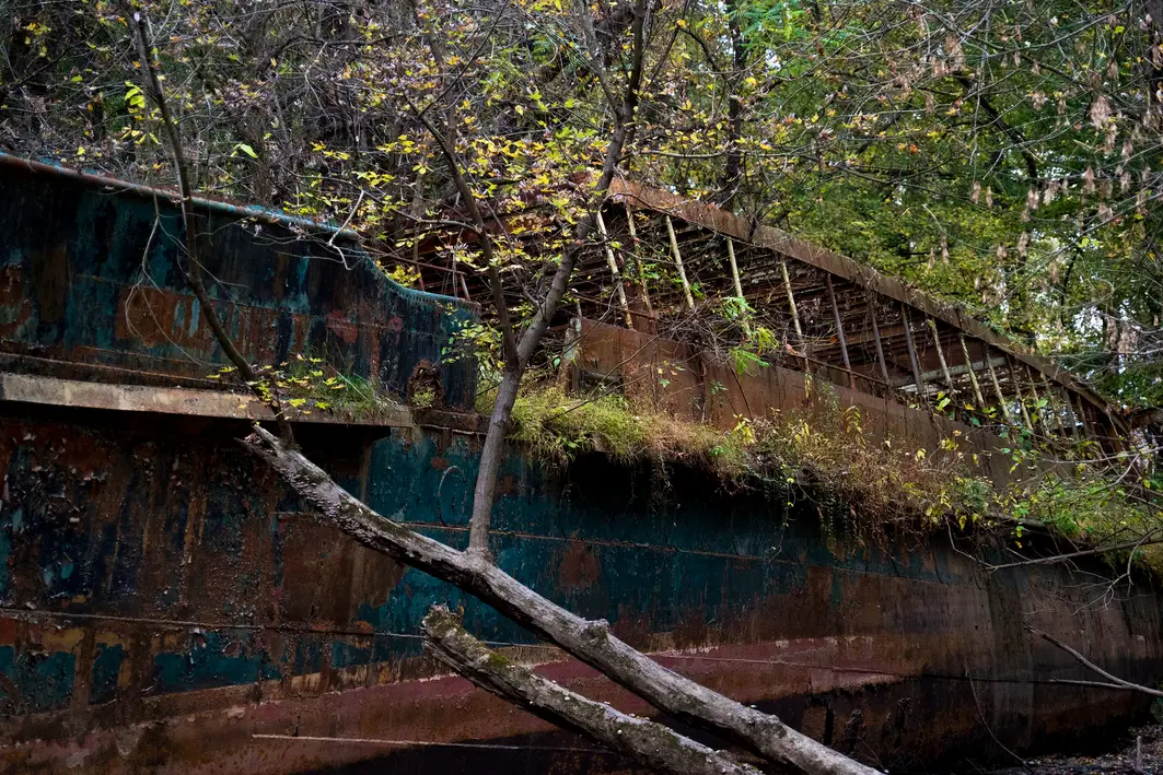 Ghost Ship Lost Along the Ohio River