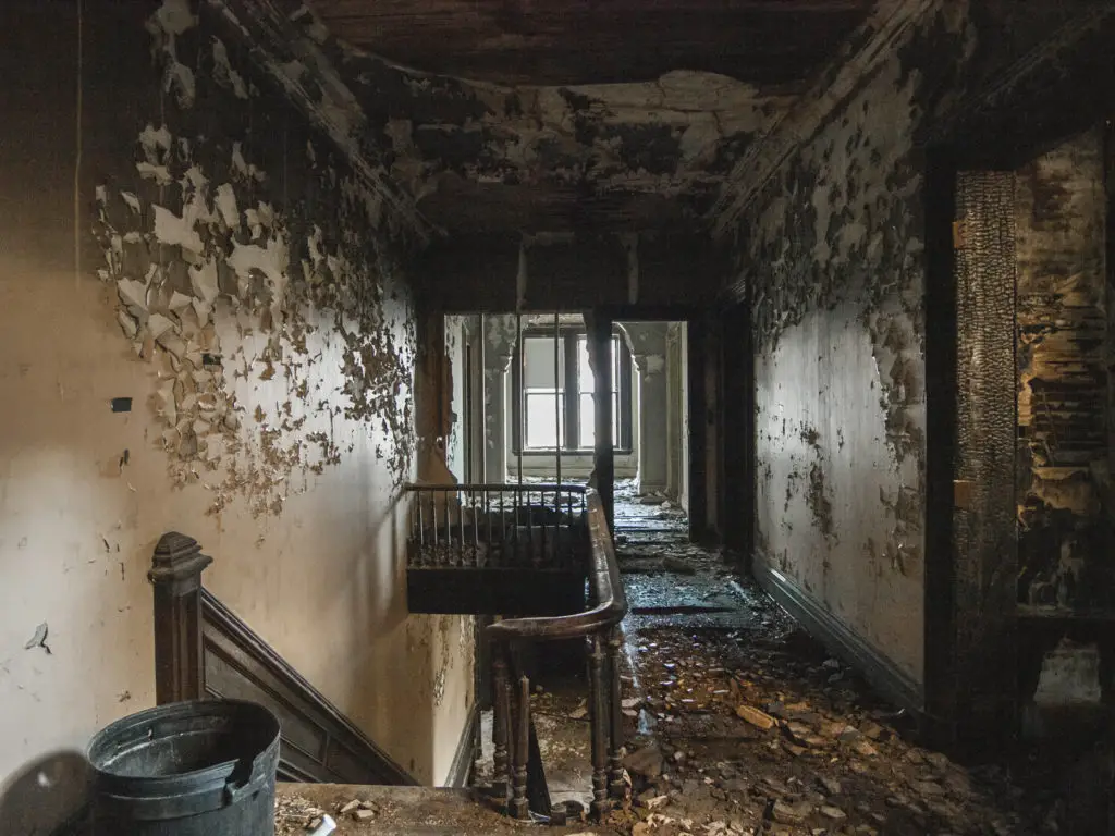 steele mansion abandoned