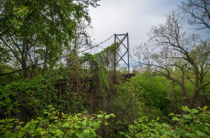 10 Eerie, Awesome or Abandoned Places You Can LEGALLY Visit in the US