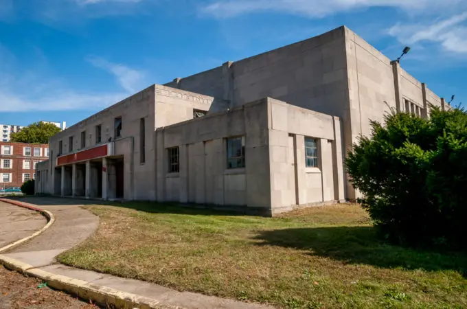 Amazing – An Abandoned Naval Armory