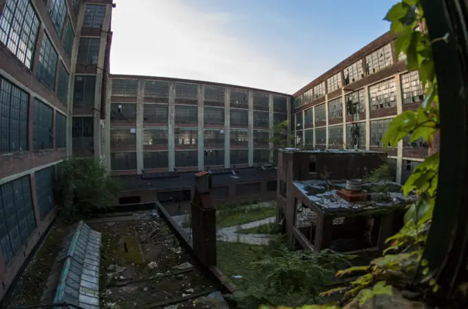 Abandoned Cleveland: Richman Bros