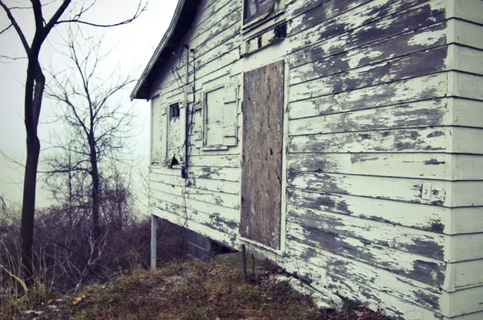 Old Photos of an Abandoned Crack House