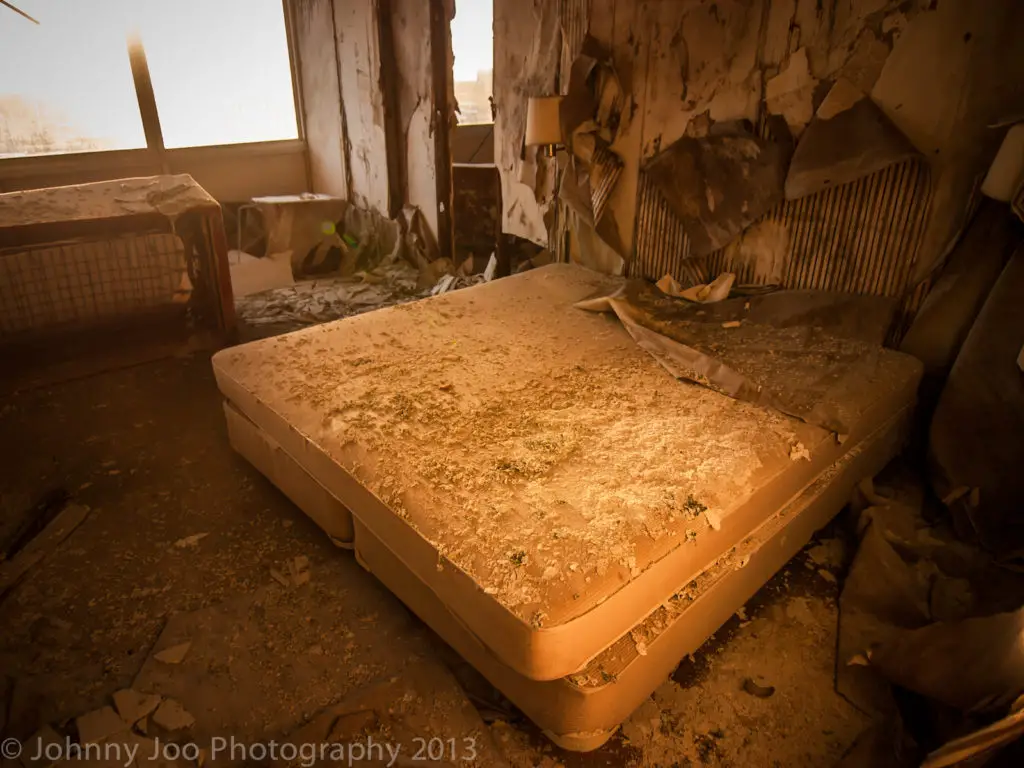 abandoned holiday inn north randall