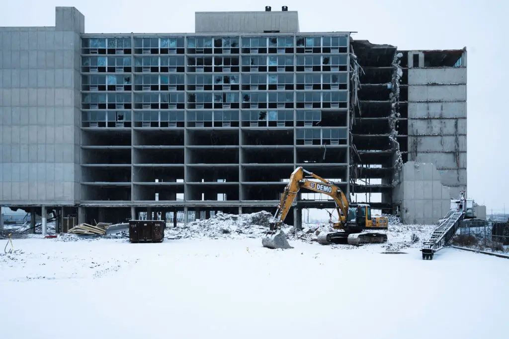 north randall hotel demolition