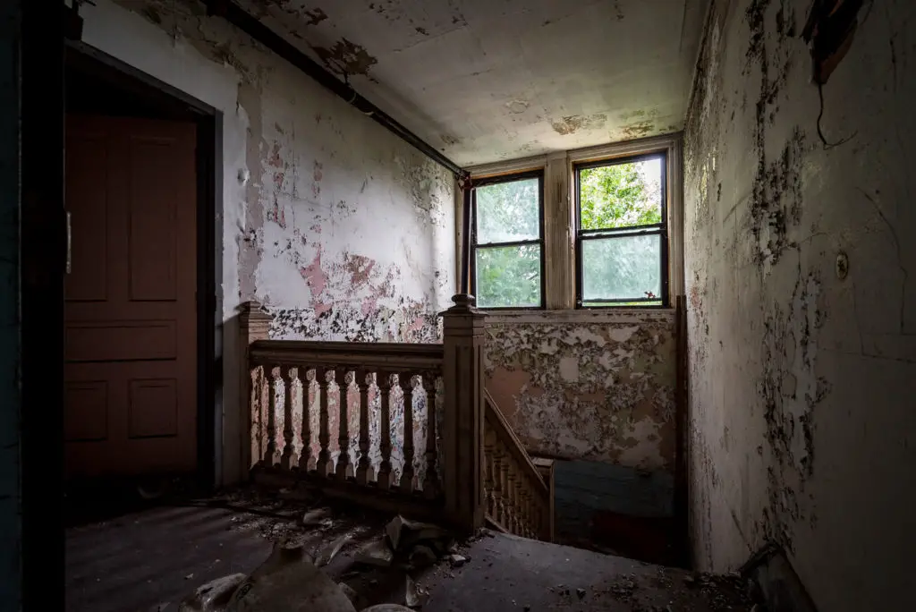 abandoned levi scofield mansion cleveland