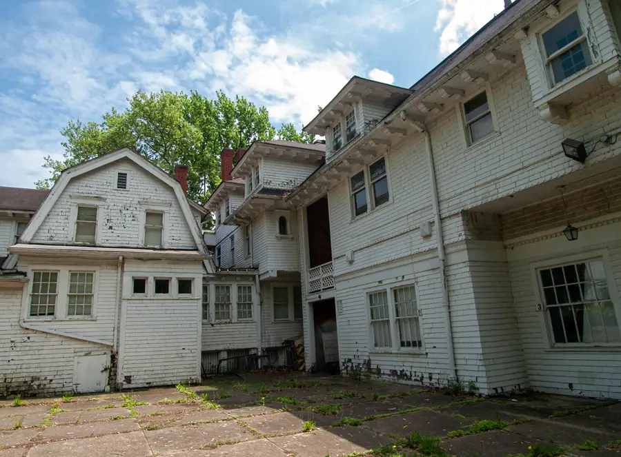 marquard mansion abandoned cleveland ohio
