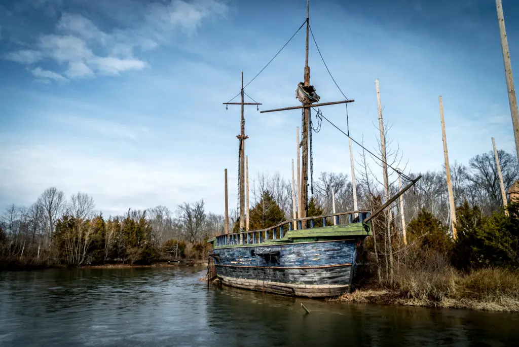 abandoned shipwreck virginia