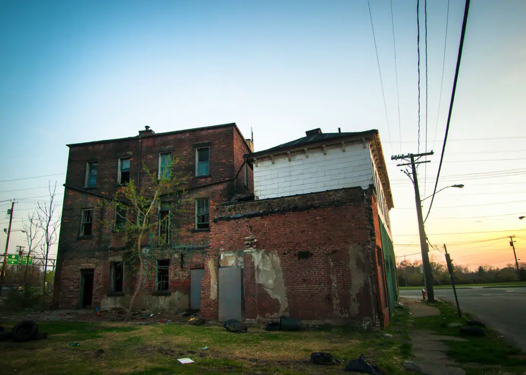 abandoned miles park auto building in cleveland