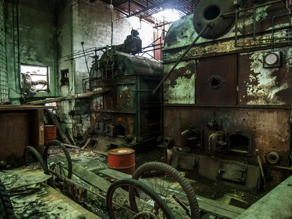 otto's abandoned greenhouse in ohio
