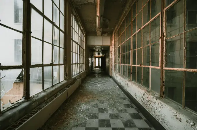 Dayton’s Abandoned Skyscraper Where the Wright Brothers Had an Office