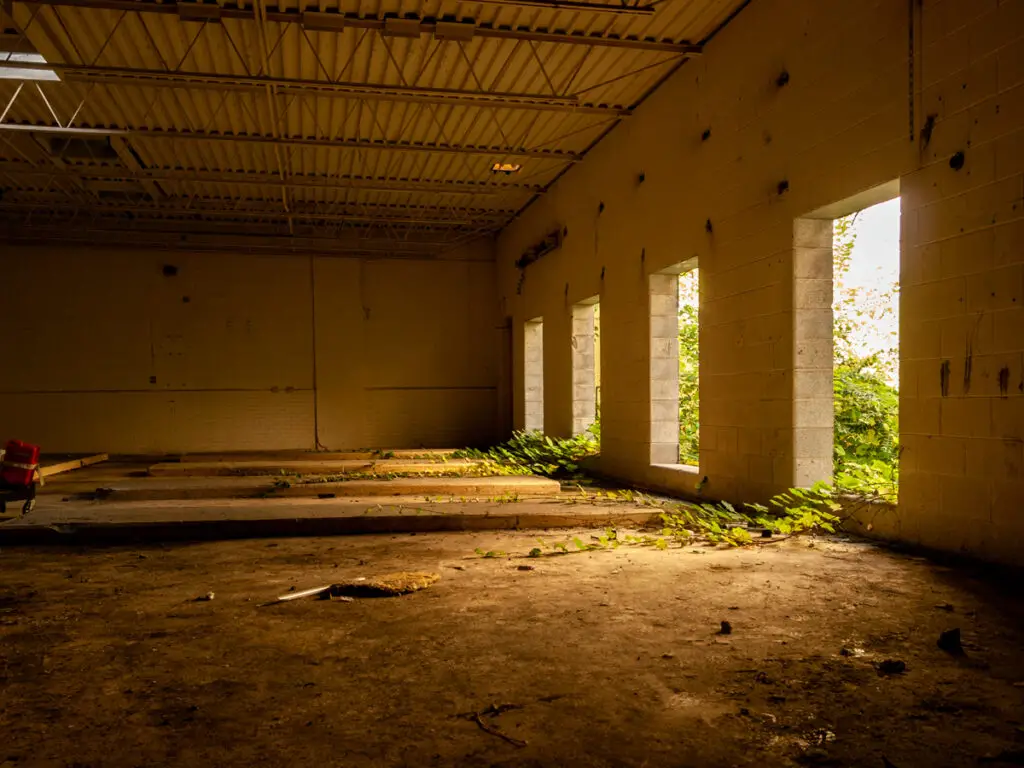 abandoned amc detroit