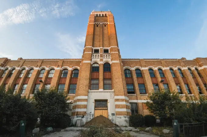 The Abandoned American Motors Corporation Headquarters