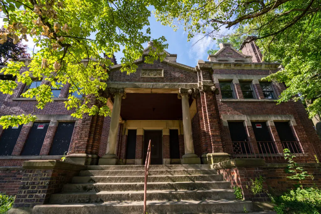steinway hall akron ohio