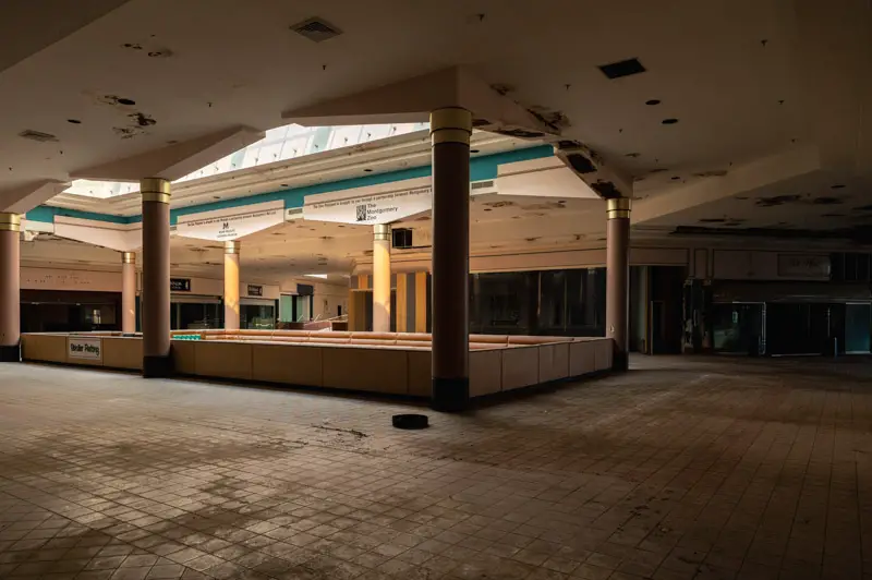 abandoned montgomery mall
