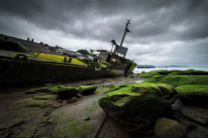 A $21 Million Navy Ship Sits Abandoned in Washington