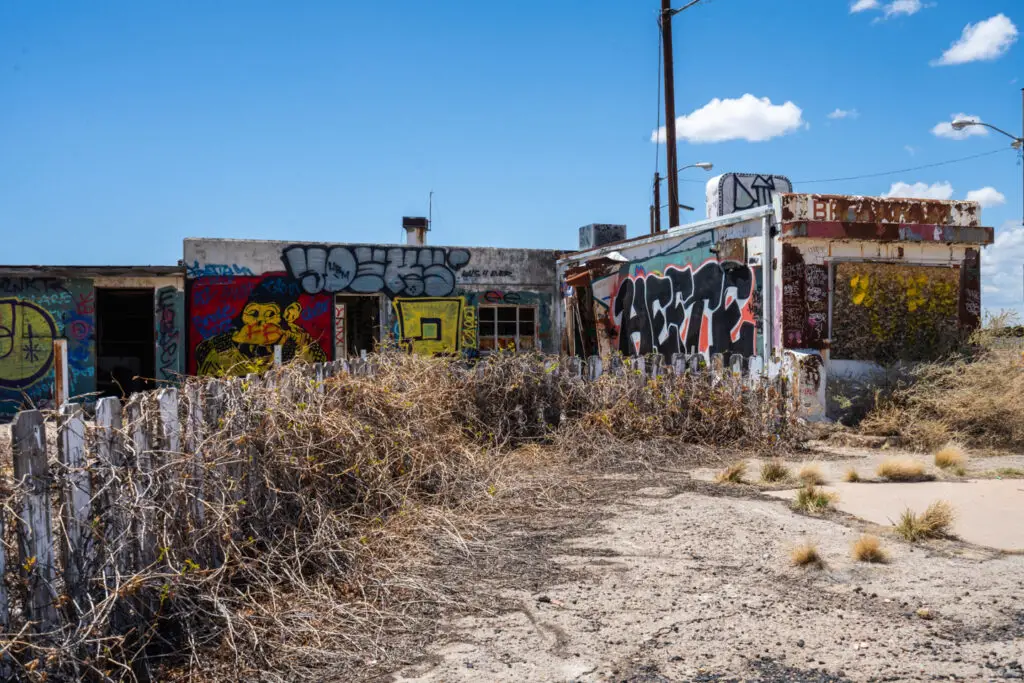 twin arrows trading post in arizona