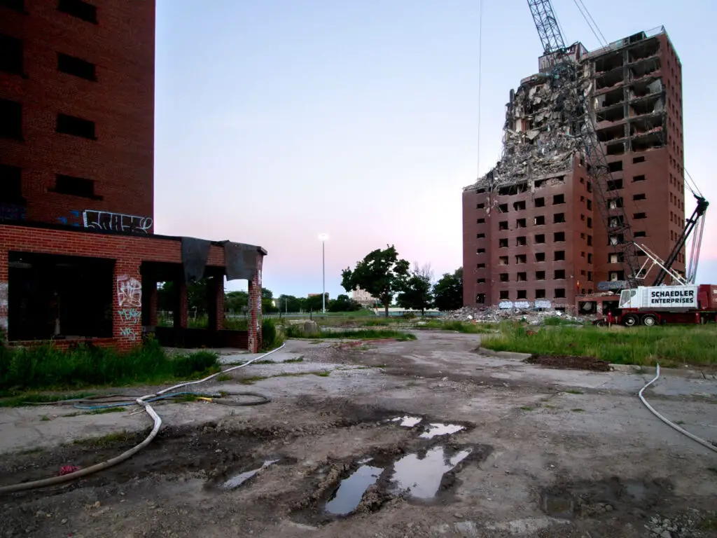 brewster douglass housing projects detroit michigan
