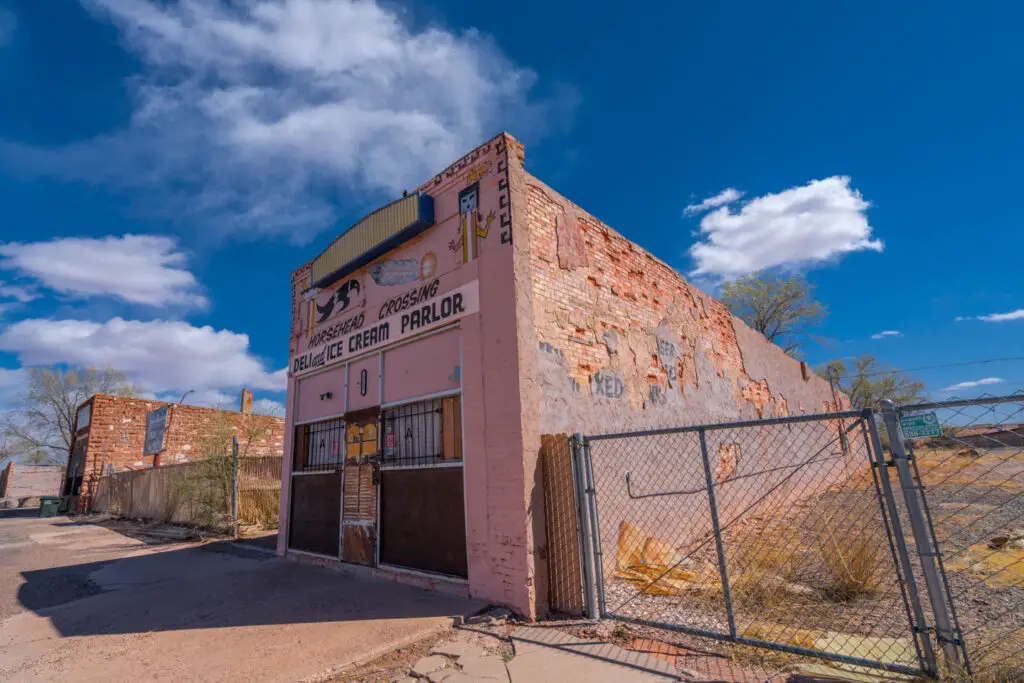 Bucket of Blood Street Arizona