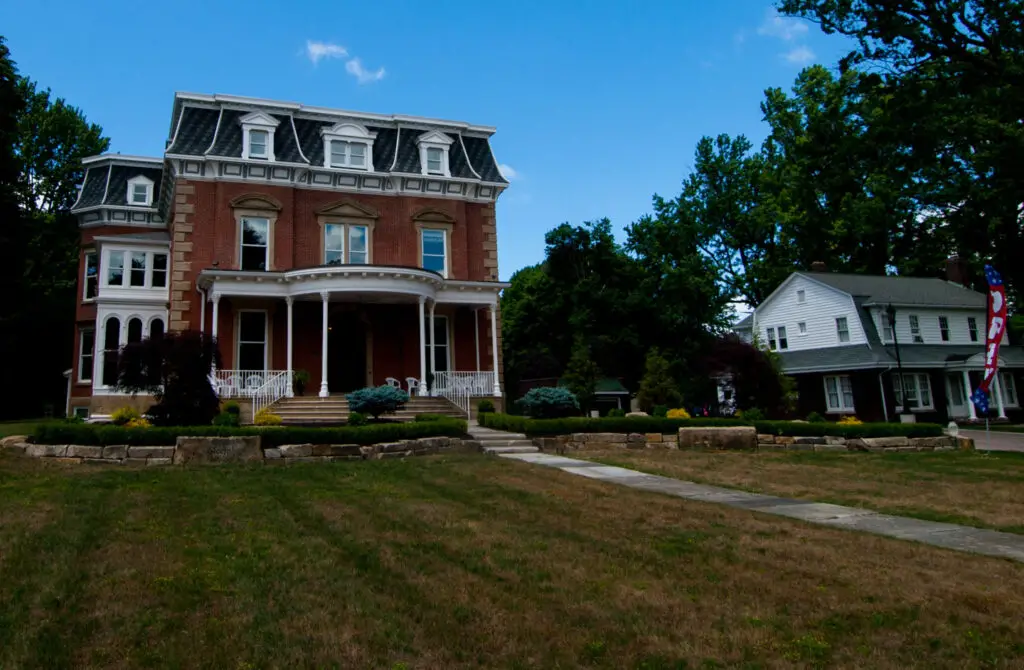 Steele Mansion restored in Painesville Ohio