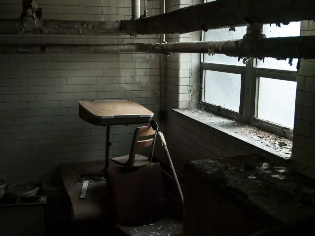 abandoned wengler school in pennsylvania